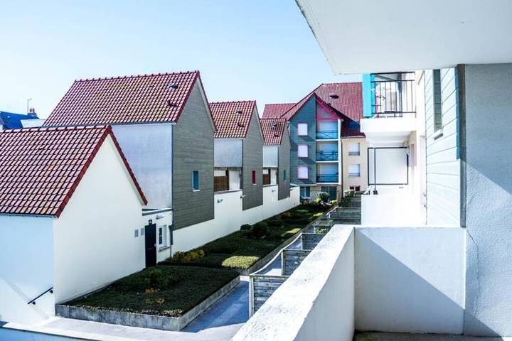 Gîte pour 4 personnes, avec Balcon ainsi que Terrasse et Vue dans Casino de Cayeux