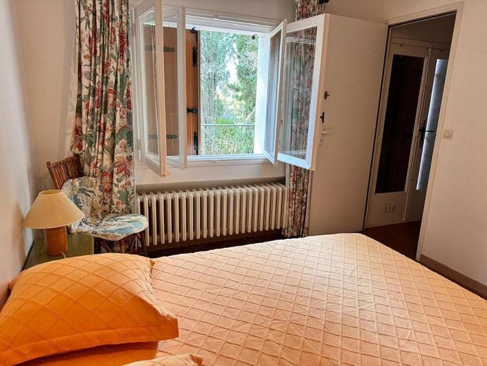 Gîte pour 5 personnes, avec jardin à Hyeres