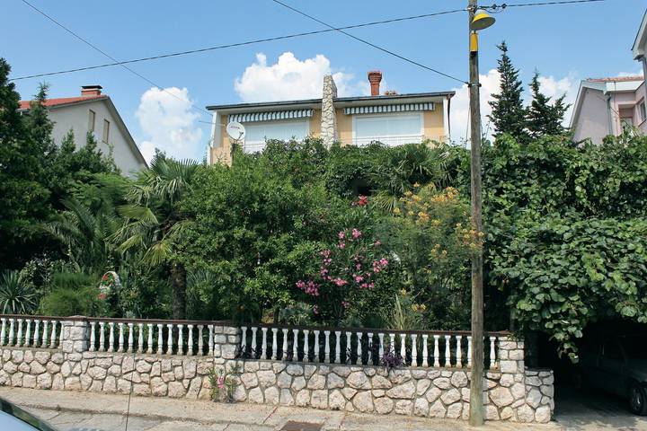 Ferienwohnung für 2 Personen, mit Balkon/Terrasse in Dramalj - 2