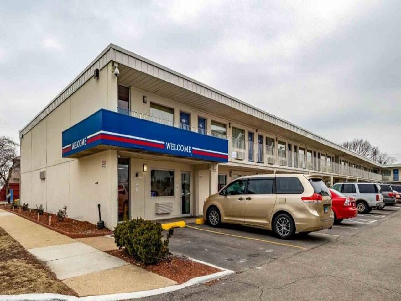 1 cama king size | Se permite fumar in Joliet, Condado de Will