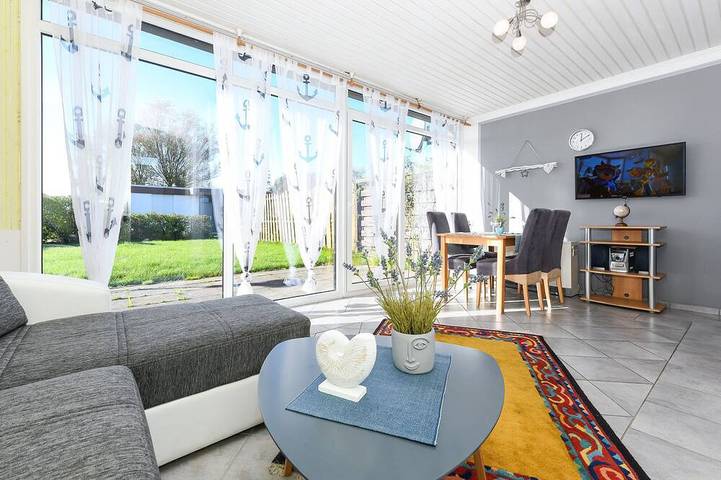 Ferienhaus für 4 Personen, mit Terrasse in Bensersiel