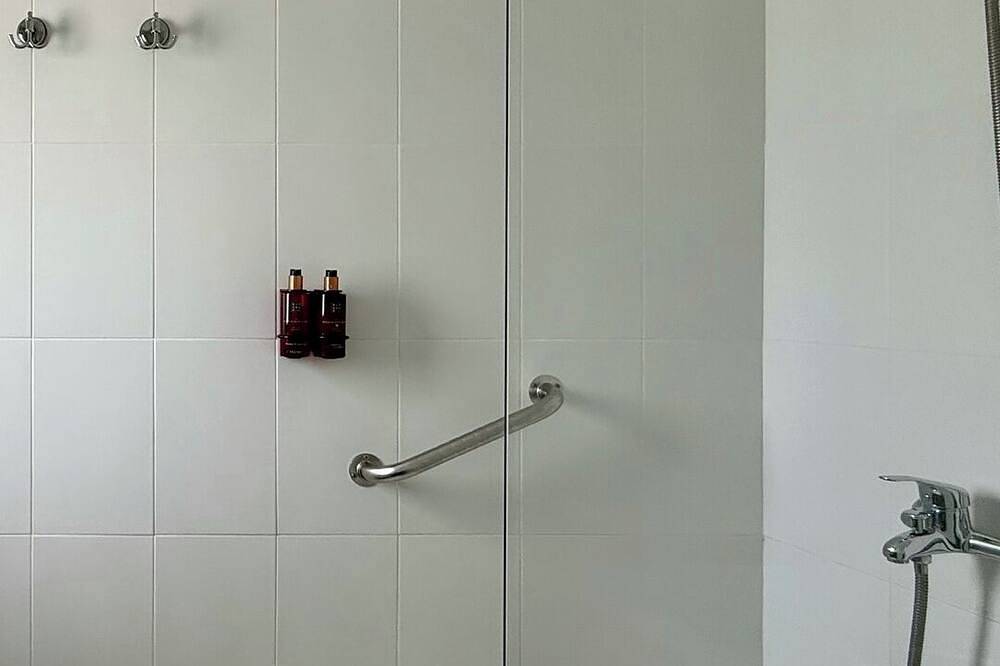 Entire apartment, Canaryislandshost l Orilla Iii in Famara Beach, Teguise