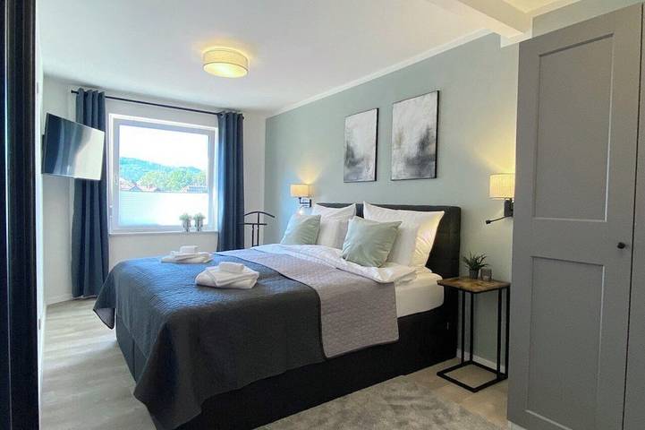 Ganze Wohnung, Qt Apartment neu & stylisch 2 Sz in Heiligenkirchen, Detmold