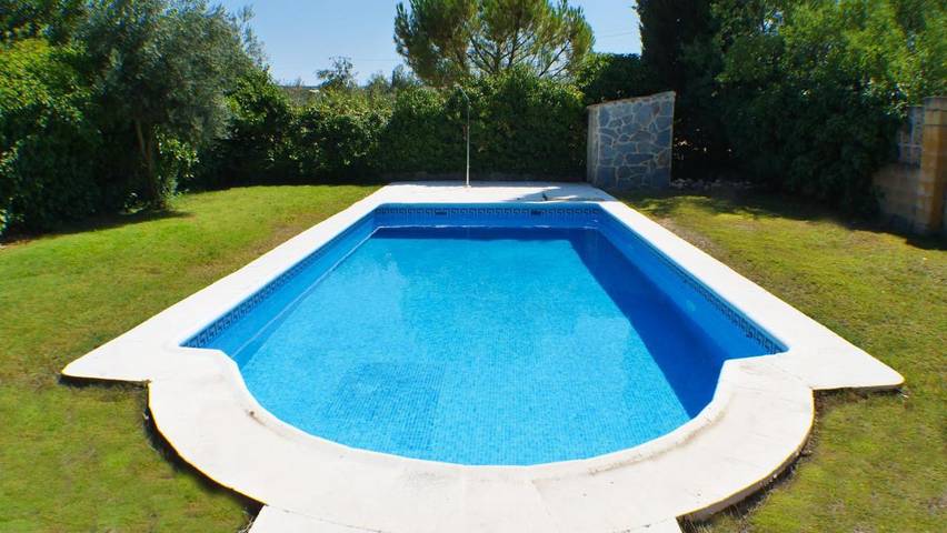 Casa de vacaciones para 8 personas, con vistas y terraza además de piscina y jardín, Se admiten mascotas - 1