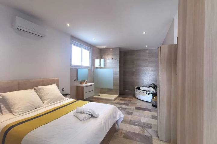 Location de vacances pour 2 personnes, avec jardin et jacuzzi, animaux acceptés à Saint-Martin-de-Seignanx - 2