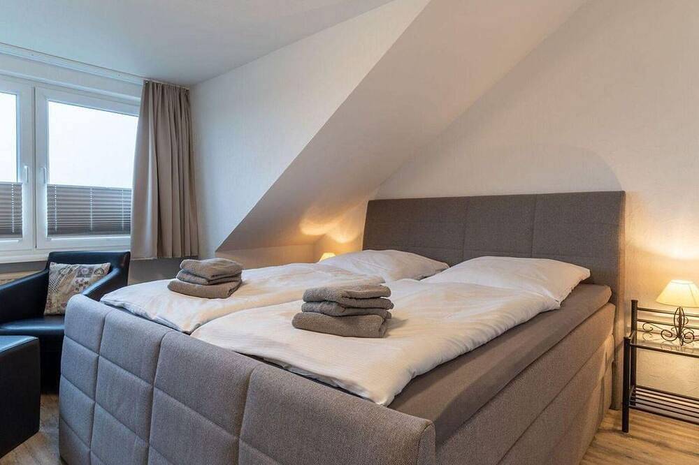 Apartmenthaus Deichbude am Strand Ankerplatz - 7 in St. Peter-Ording, Eiderstedt