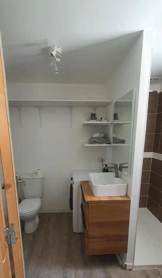 Gîte pour 3 personnes, avec terrasse à La Farlède - 3