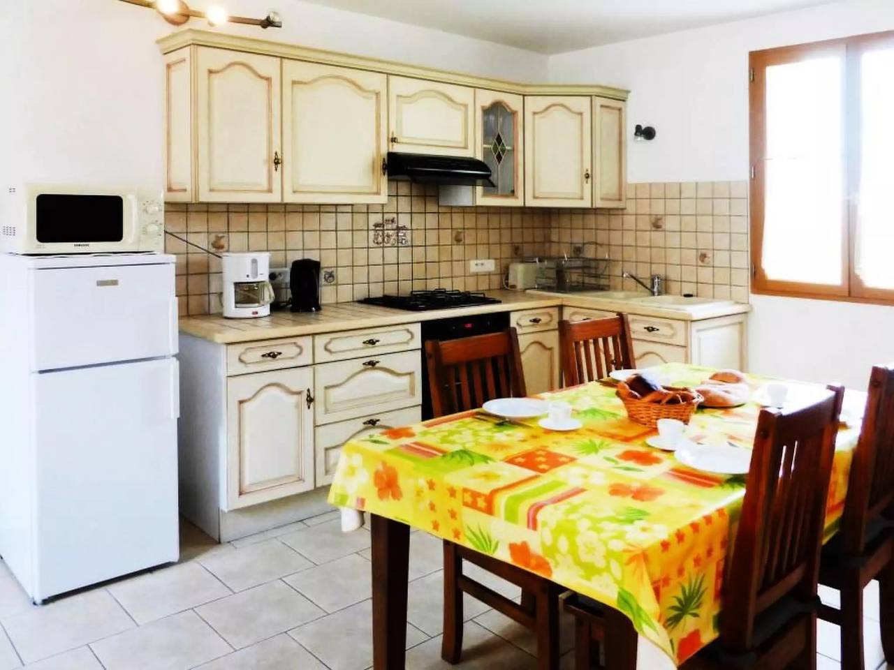Apartamento entero, 4 Pièces 5 Personnes in Bonnieux, Parque natural regional del Luberon