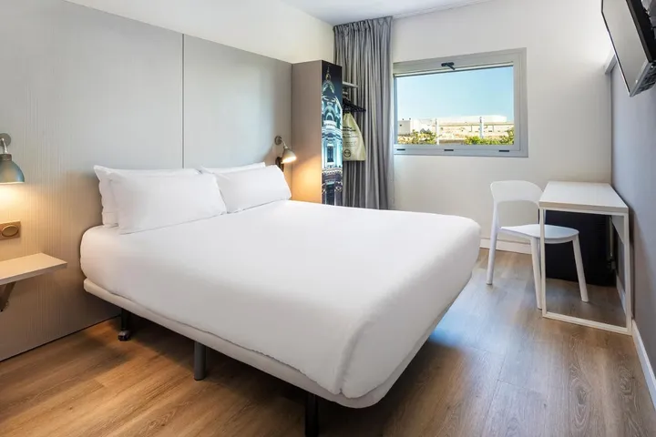 Hôtel pour 3 personnes, avec terrasse - 1