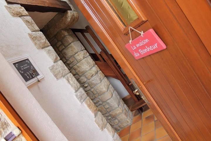 Location de vacances pour 9 personnes, avec jardin à Mégrit - 3