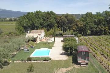 Gîte pour 6 personnes, avec jardin, animaux acceptés à Modène