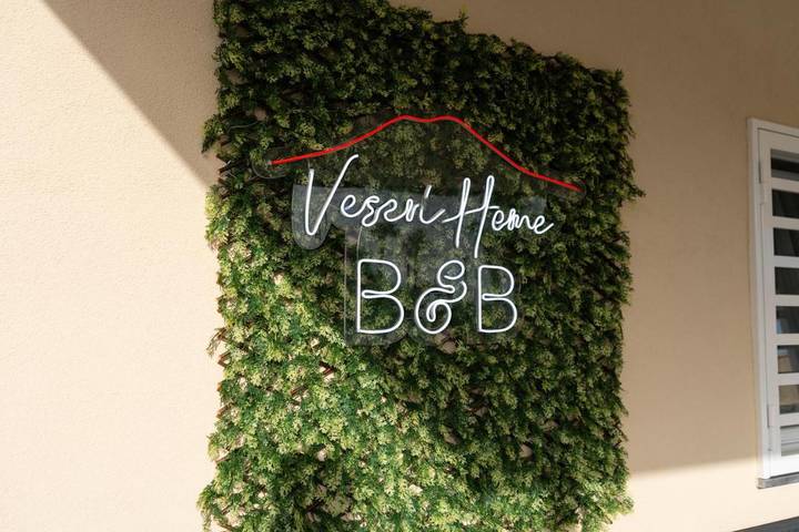 B&b per 4 persone, con Balcone e Idromassaggio nonché Terrazza e Giardino a Boscotrecase