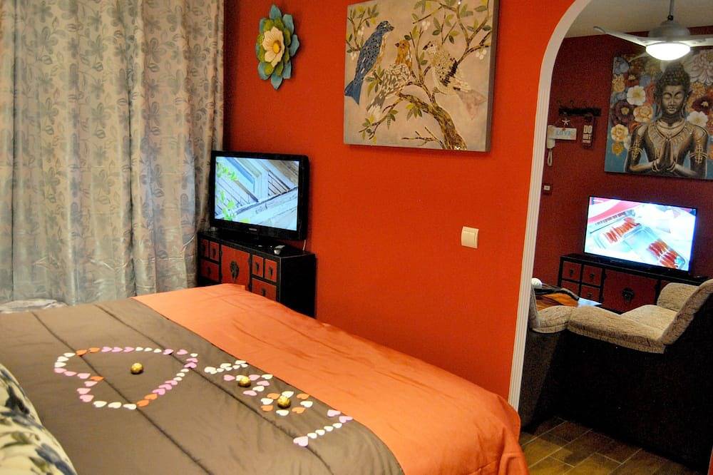 Ganze Wohnung, Deluxe Wohnung Mit Jacuzzi Liebe Für Zwei in Collado Mediano, Madrid Province