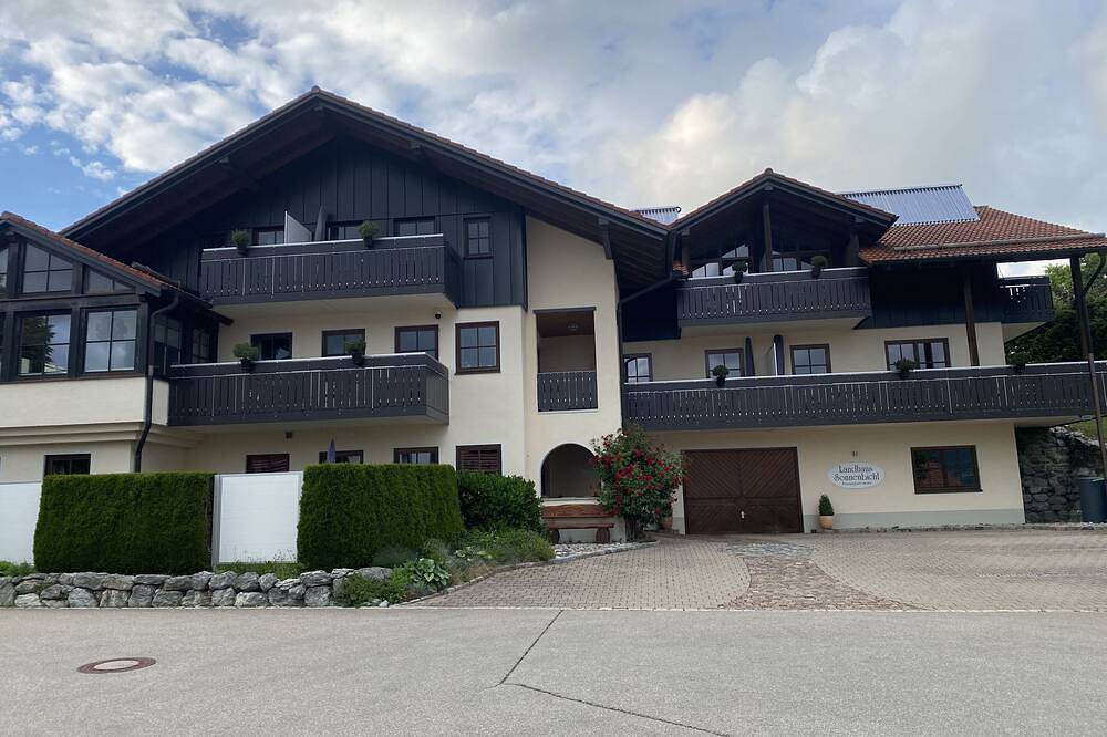Entire apartment, Appartement mit 1 Sep. Schlafzimmer in Oy-Mittelberg, Bavarian Swabia