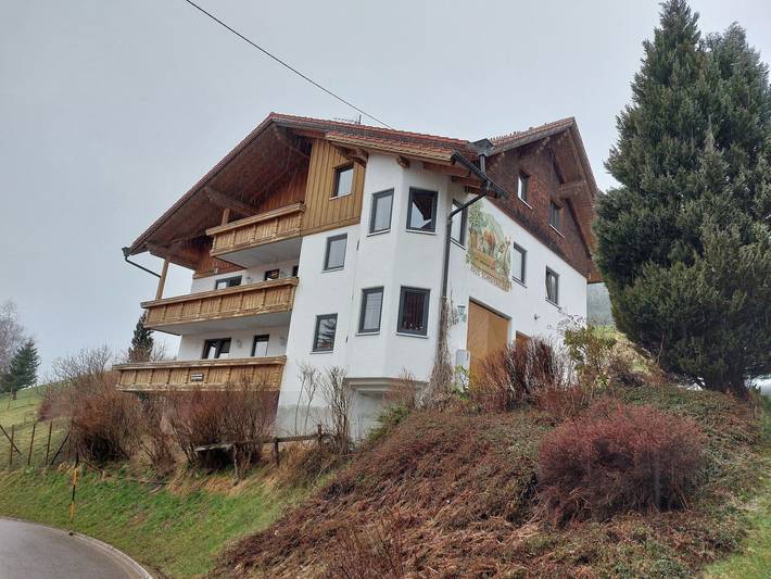 Ferienwohnung für 5 Personen, mit Balkon und Ausblick in Jungholz