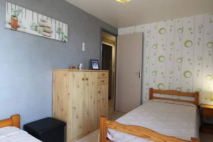 Gîte pour 6 personnes, avec jardin dans Folligny - 4