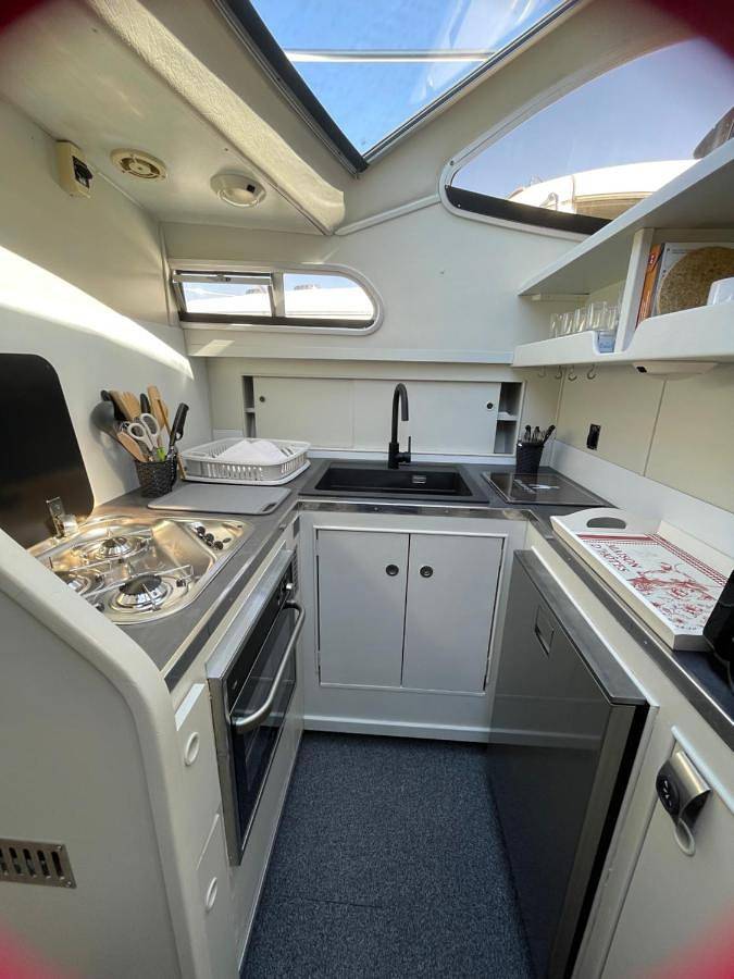 Bateau pour 4 personnes, avec vue et terrasse en Bourgogne-Franche-Comté - 3