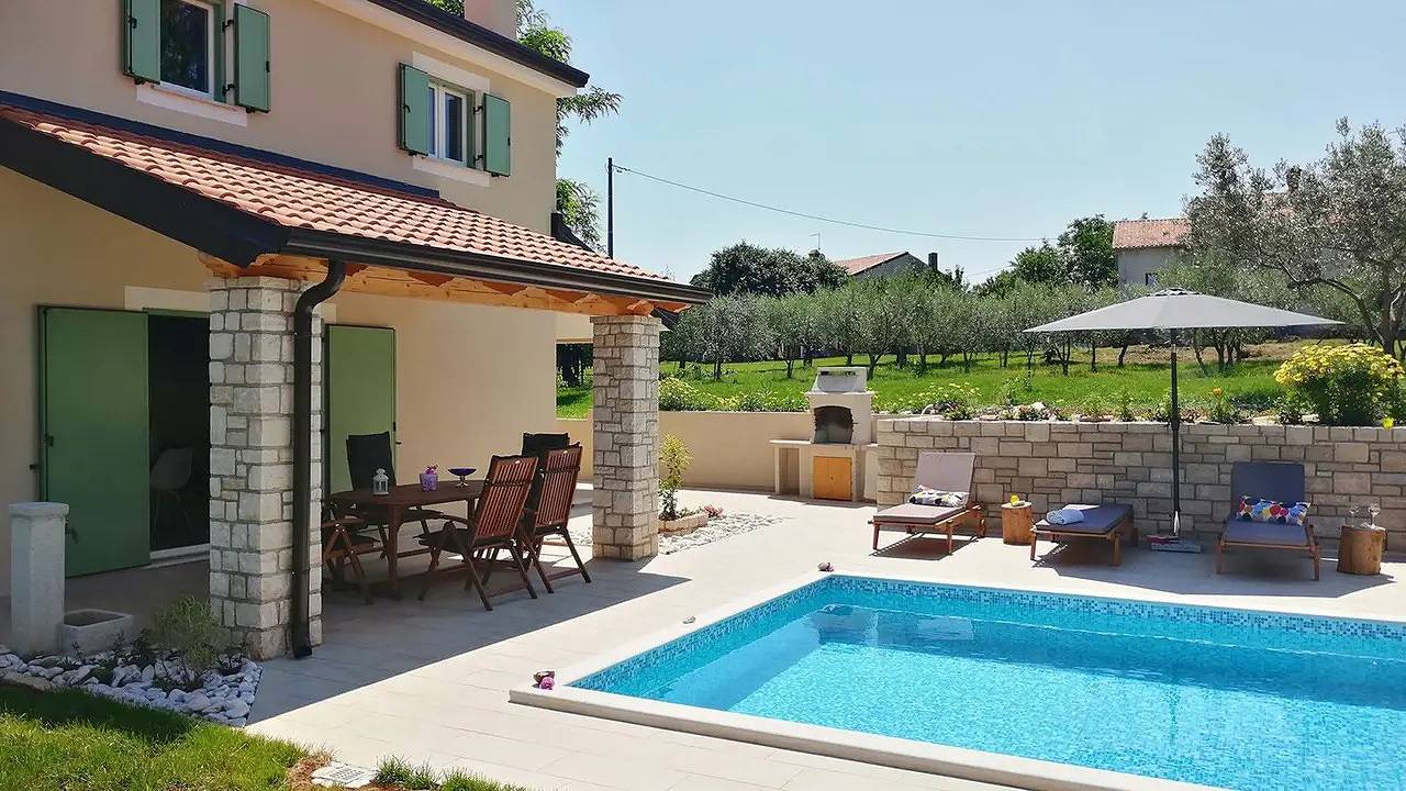 Villa für 6 Personen (110 m²) in Juricani in Juricani, Umag und Umgebung