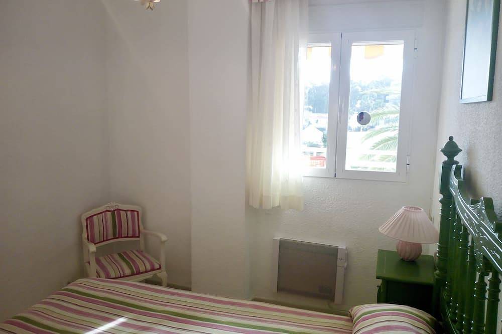 Hel leilighet, Leilighet ved stranden, havutsikt foran, svømmebassenger, tennis in Playa la Fossa, Calpe