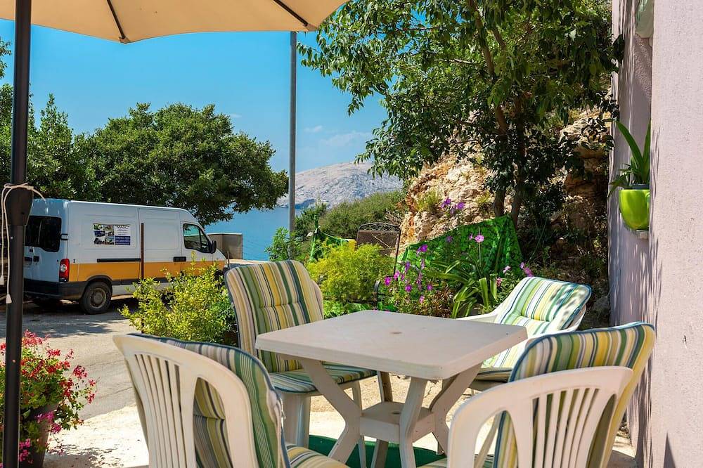 Ganze Wohnung, Amazing apartment in Stara Baska with Wifi in Punat, Krk