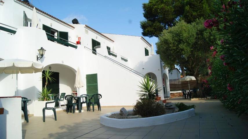 Ferienwohnung für 3 Personen, mit Ausblick und Pool sowie Garten, kinderfreundlich auf Menorca - 3