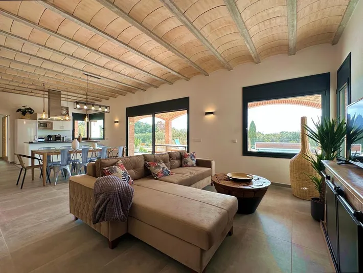 Chalet para 8 personas, con piscina además de vistas y jardín - 1