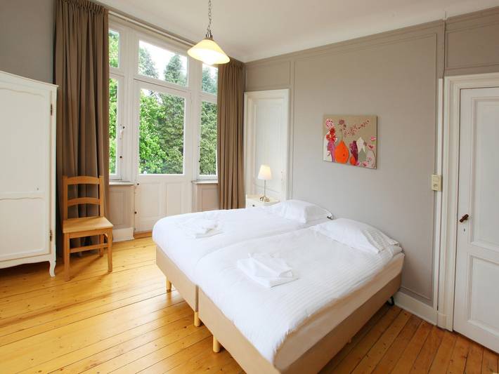 Villa para grupos con piscina y sauna in Wanze, Liège region