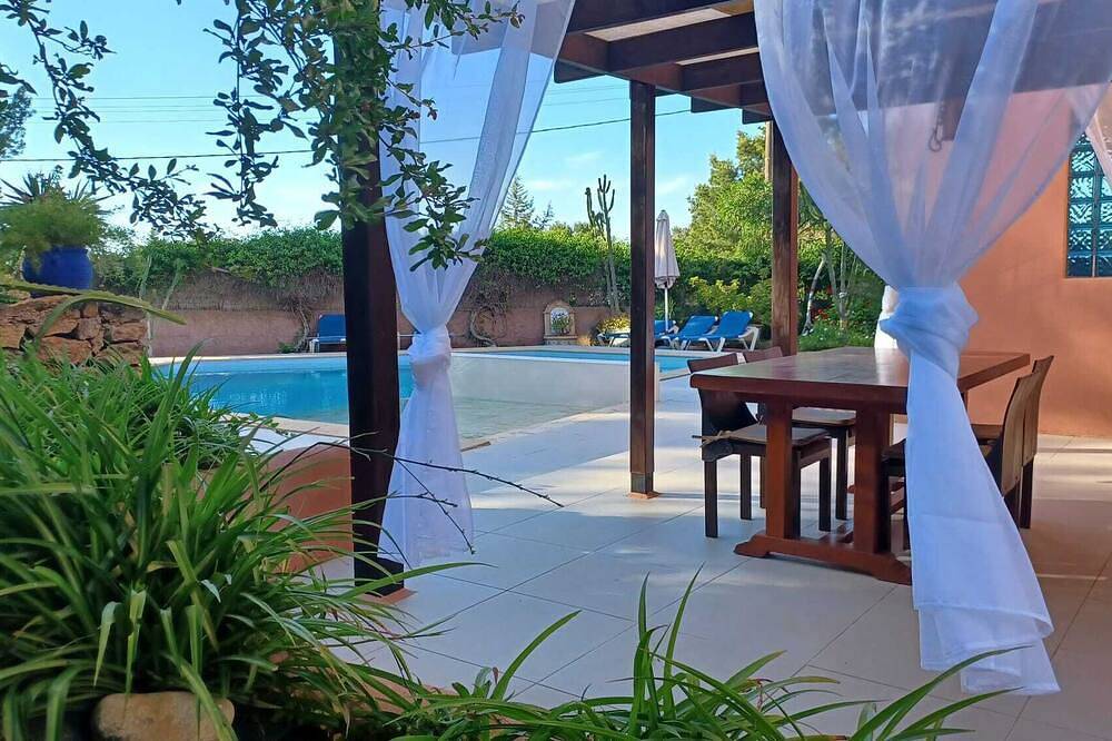 Ideales charmantes Haus für Familien mit Kindern (Touristenlizenz Et-0454-E). in Sant Josep de sa Talaia, Ibiza Süden