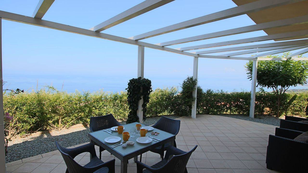 Entire holiday apartment, Ferienwohnung für 4 Personen (70 m²) in Parghelia in Parghelia, Vibo Valentia Province