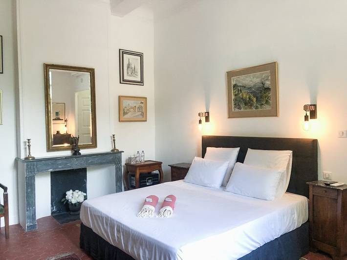 Chambre d’hôte pour 2 personnes, avec Jardin et Piscine dans les Bouches-du-Rhône - 4