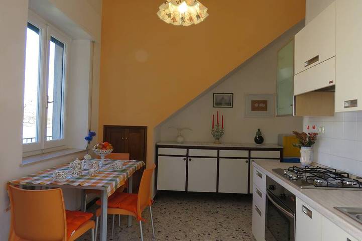 Appartamento per 3 persone, con giardino in Montemarcello