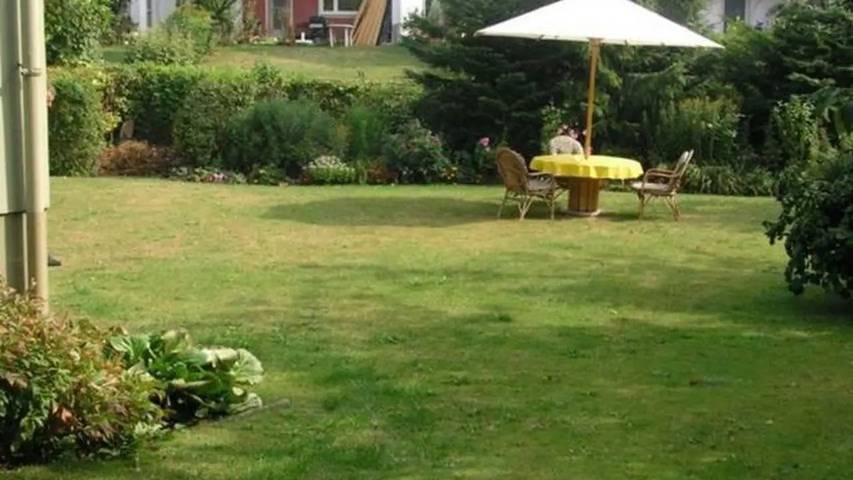Ferienwohnung für 2 Personen, mit Terrasse und Garten in Holsteinische Schweiz - 2