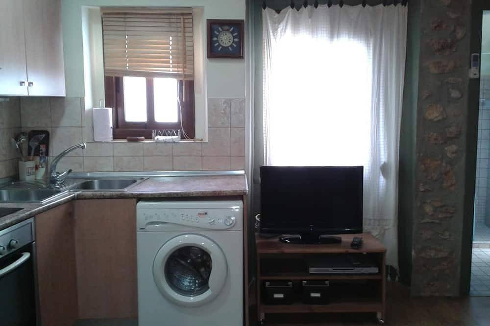 Entire apartment, Innouthome Apartment Next To The Beach, Wifi And Air _ Andreu Llambrich in Terres de l'Ebre, Costa Dorada