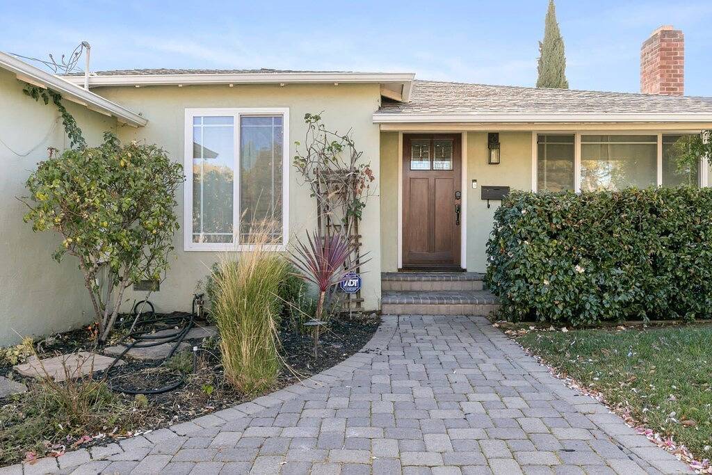 @ Marbella Lane - Modern and Sleek Home in Redwood in Redwood City, Silicon Valley