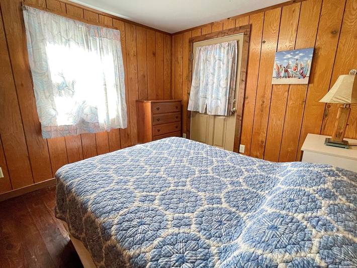 Vacation rental for 10 people, with terrace, with pets in Ocracoke