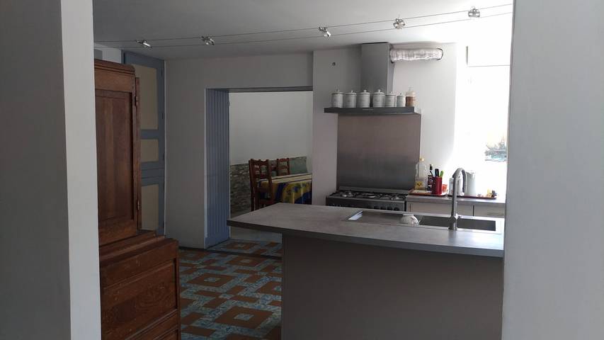 Gîte pour 8 personnes, avec terrasse à Fleury-la-Rivière - 4