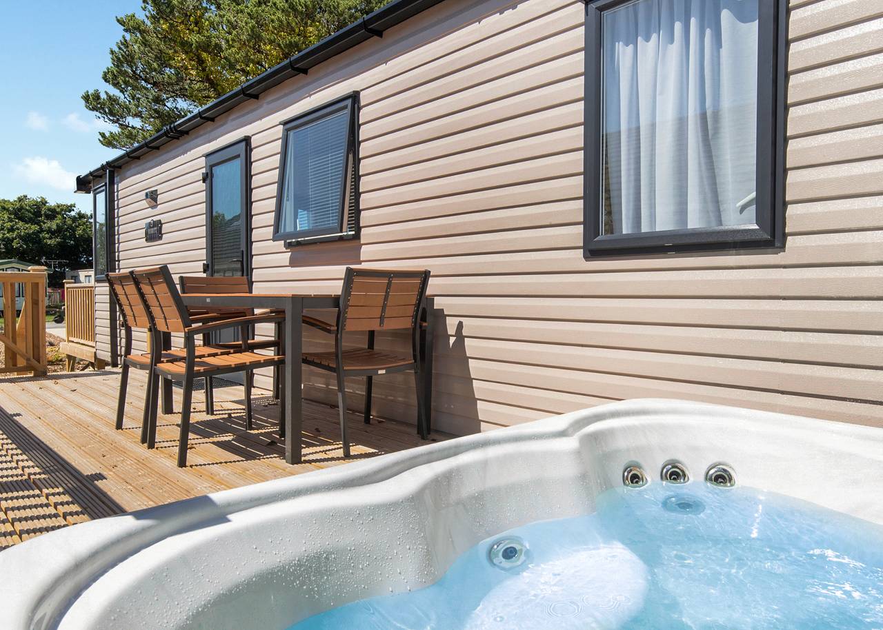 Glamping for 4 People in South-Wales, Pembrokeshire