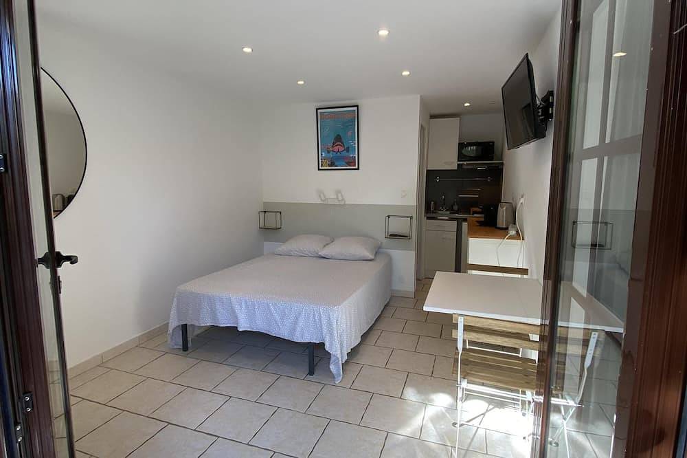 Ganze Wohnung, Studio Rdc-Studio-Ensuite mit Dusche-Gartenblick in La Capte, Hyeres