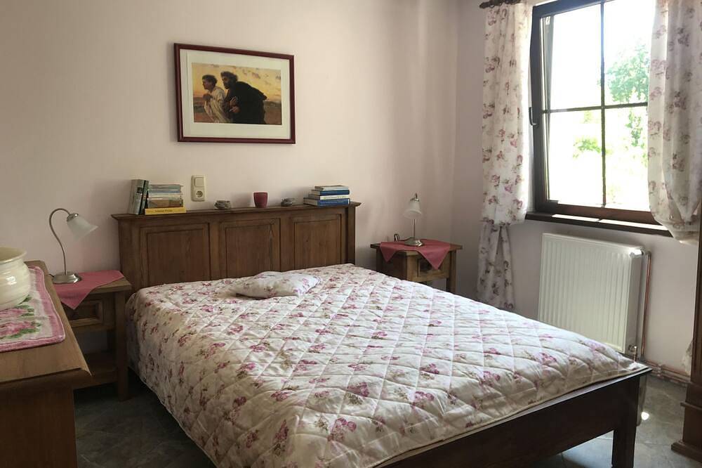 Kleines Ferienhaus in Rangsdorf mit großem Garten in Rangsdorf, Teltow-Fläming