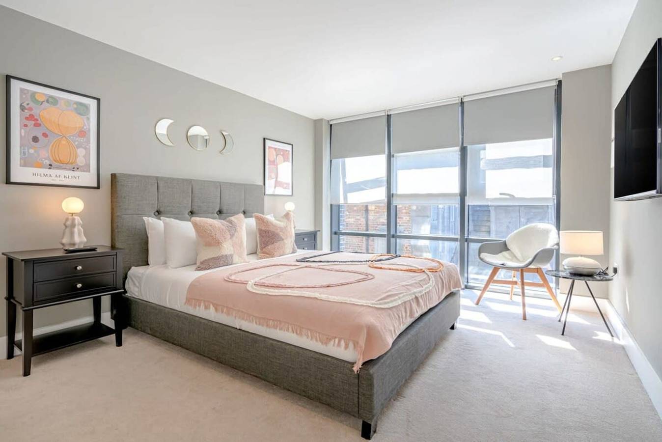 Entire apartment, Refined Spacious Covent Garden Apartment in Covent Garden, London