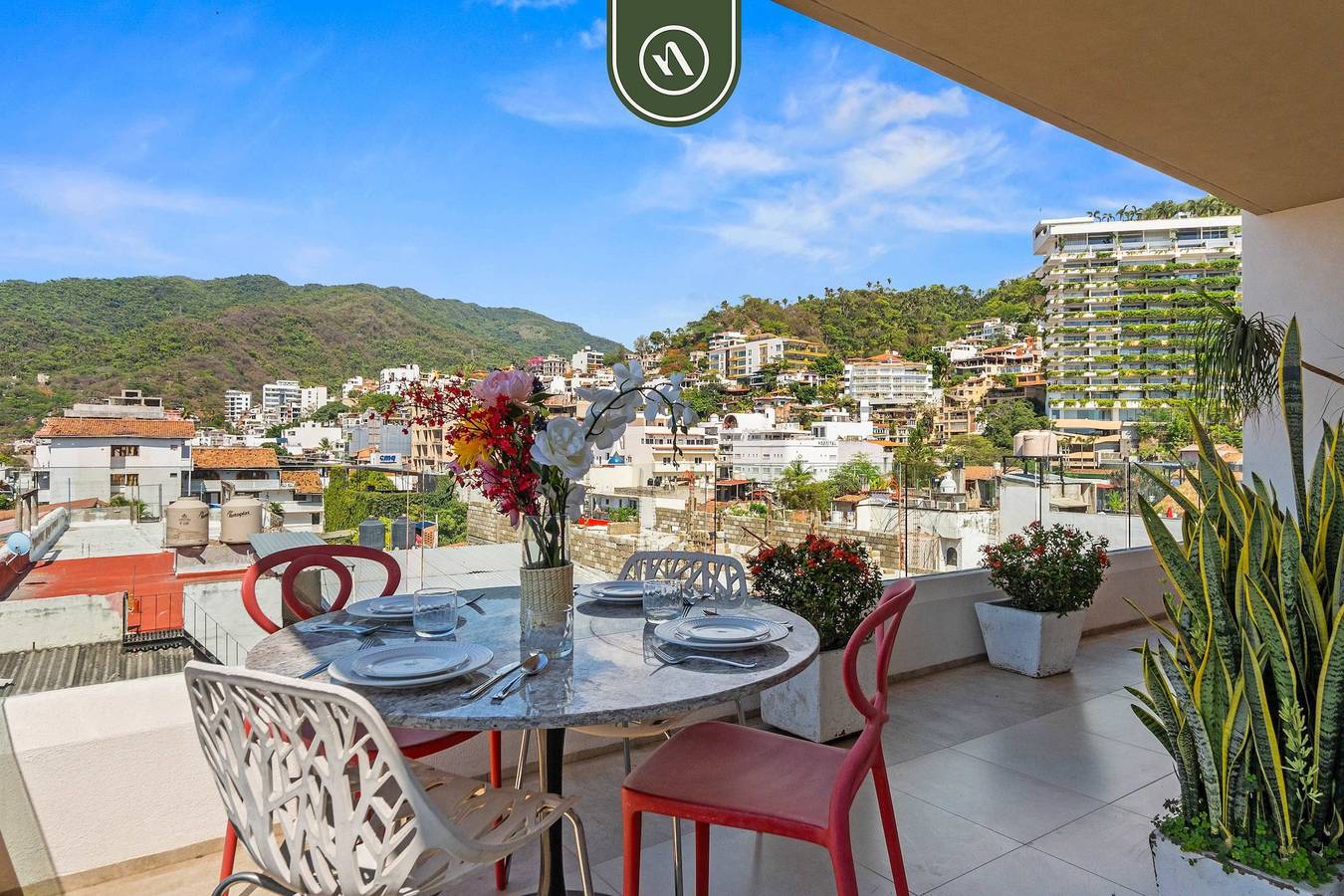 Entire apartment, Amazing 1 Br Condo in Romantic Zone - Rooftop Pool in Puerto Vallarta, Costalegre