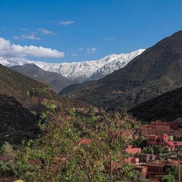 Maison d’hôte pour 3 personnes, avec jardin et jacuzzi, adapté aux familles à Ourika (roman)