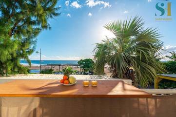 Gîte pour 2 personnes, avec terrasse et vue dans Plage de Boucan Canot