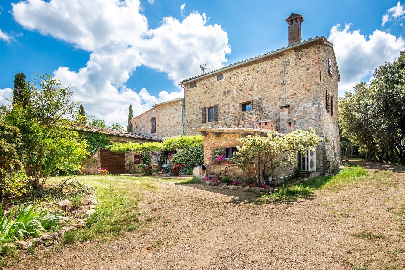 Hel lägenhet, Casa Verde A Murlo Apartment with Shared Pool, Wi-Fi, and Air Conditioning in Murlo, Chianti