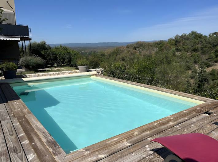 Cottage 'De Luxe - Piscine, Calme & Vue' with Mountain View, Private Pool and Wi-Fi in Grospierres, Ardèche