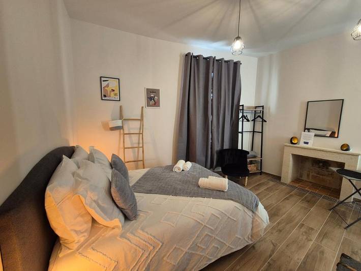 Gîte pour 2 personnes, avec vue et terrasse à Saint-Émilion - 3