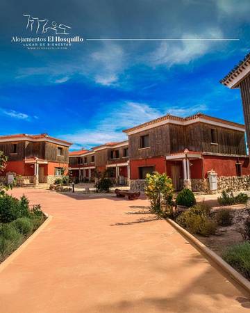 Casa de vacaciones para 10 personas, con jardín y piscina, Se admiten mascotas en Provincia de Cuenca