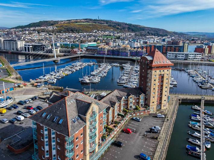 Gîte pour 2 personnes, avec Balcon à Swansea