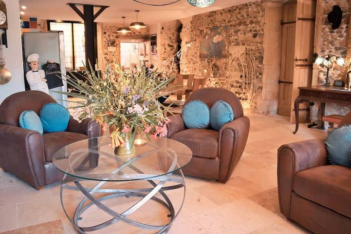 Appartement entier, Le 1693 - 4* Charme & Confort au cœur du Pays Cathare avec Jacuzzi in Limoux, Région de Limoux