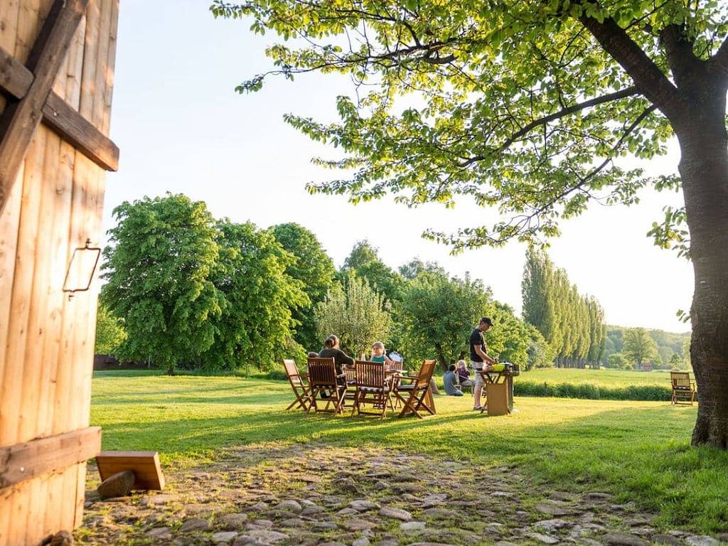 Steinbeck in der Gutsscheune Thorstorf in Thorstorf, Warnow